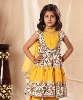Embellished Short Printed Frock Suit And Pant Set 2