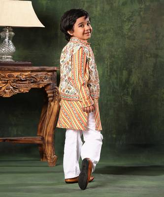 Geometric Print Jacket With Linear Print Kurta Set 3
