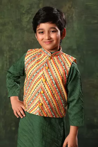Linear Print Jacket With Green Kurta And Pyjama Co-Ord