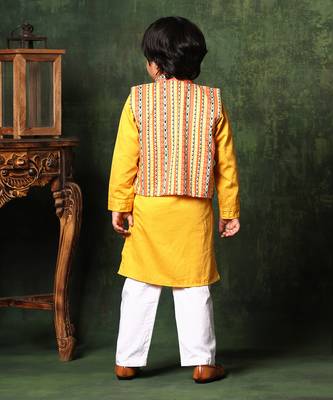 Linear Print Jacket With Mustard Kurta And White Pyjama 4