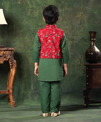 Printed Jacket With Floral Paithani Kurta Set 4