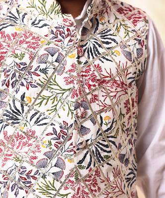 White Floral Print Jacket With White Kurta Co-Ord Set 5