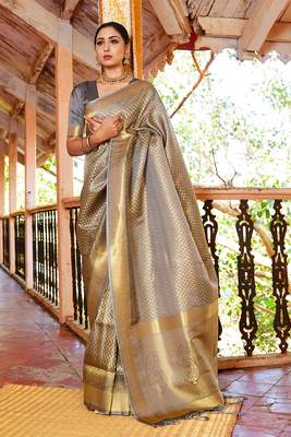 Muslin Birch Cream & Golden Zari Woven Kanjivaram Saree With Blouse 1
