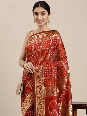 Leeza Store Women'S Red Silk Blend Jacquard Woven Golden Zari Traditional Bandhani Saree With Blouse Pieces 1