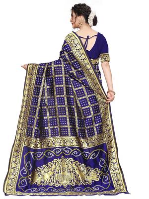 Leeza Store Women'S Navy Blue Silk Blend Jacquard Woven Golden Zari Traditional Bandhani Saree With Blouse Pieces 4