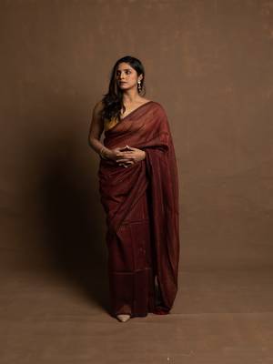 Maroon gold zari stripe mul cotton saree 3