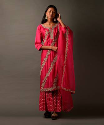 Hot Pink Embroider Suit Set With Dupatta 1