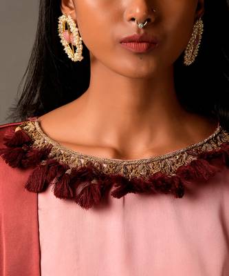 Onion Pink Maroon Ombre Dress With Decorated Neckline 4
