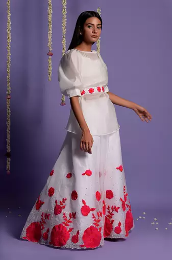 Embroidered Red And White Gown With Waist Belt