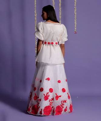 Embroidered Red And White Gown With Waist Belt 8