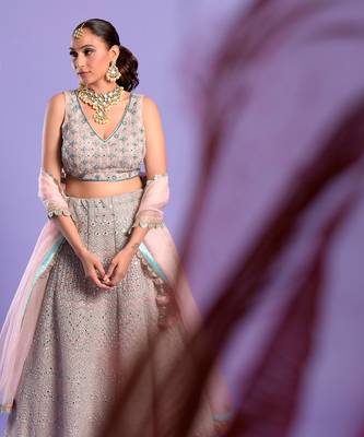 Pink Lehenga Set Mirror And Zari Work 3
