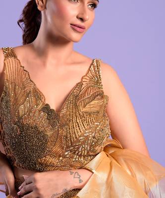 Gold Lehenga Set Cutdana , Sequence And Nalki Work 3