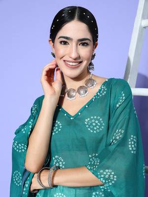 Green printed cotton kurtas-and-kurtis 4