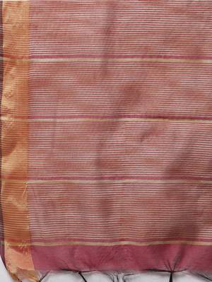 Mehendi embroidered silk blend Kurta Pant With Dupatta 4