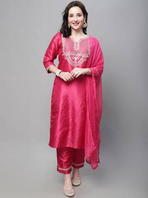 Rani-pink embroidered silk blend Kurta Pant With Dupatta 1
