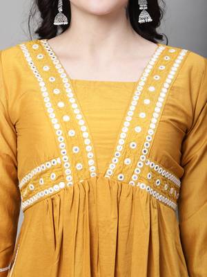 Mustard embroidered silk blend Kurta Pant With Dupatta 2