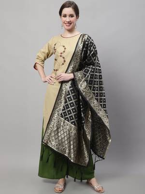 Beige jacquard cotton silk Kurta Pant With Dupatta 1