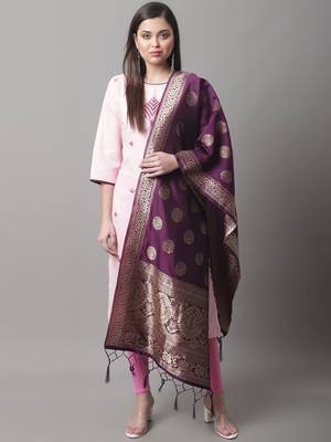 Light-pink jacquard cotton silk Kurta Pant With Dupatta 1