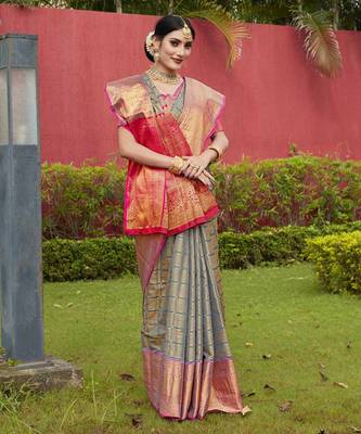 Grey Zari Woven Kanjeevaram silk Saree With Blouse 3