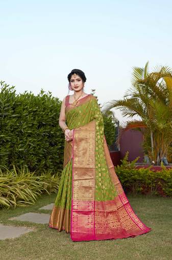Green Zari Woven Banarasi Art Silk saree with blouse