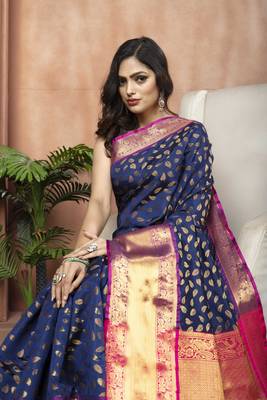 Navy Blue Zari Woven Banarasi Silk Saree with Blouse 3