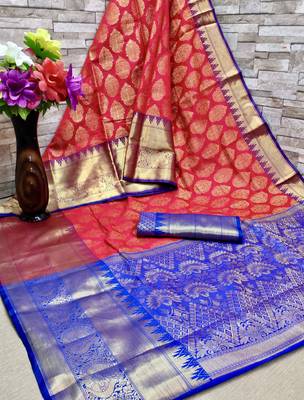 Red Zari Woven Kanjeevaram silk Saree With Blouse 2