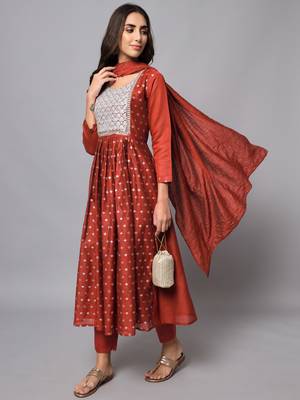 Maroon embroidered chanderi silk Kurta Pant With Dupatta 1