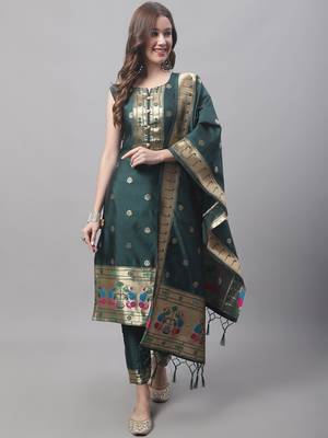 Dark-green jacquard cotton silk Kurta Pant With Dupatta 1