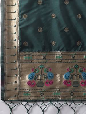 Dark-green jacquard cotton silk Kurta Pant With Dupatta 4