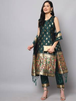 Dark-green jacquard cotton silk Kurta Pant With Dupatta 1