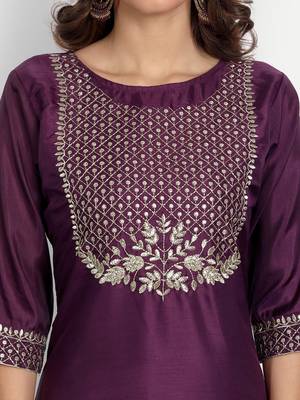Purple embroidered chanderi Kurta Pant With Dupatta 2