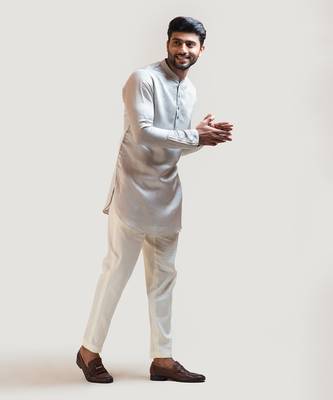 Grey Short Kurta with Pintucks Detailing Set 2