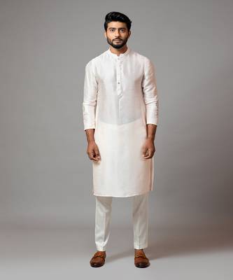 Plain Kurta With Minimal Floral Embroidery On Sleeves 1