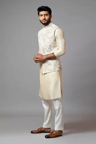 Off White Nehru Jacket With Delicate Jaal Embroidery Paired With A Tonal Kurta Set