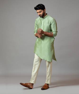 Assymetric short kurta with pintucks pant pajama 3