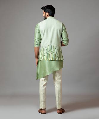 Stitchlines and embroidered nehru with assymetric kurta 3