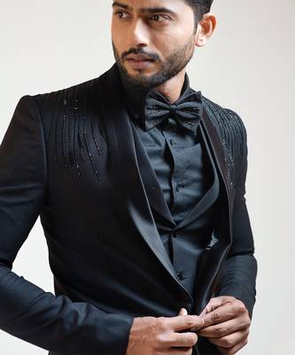 Black Minimal Embroidered Blazer Set 2