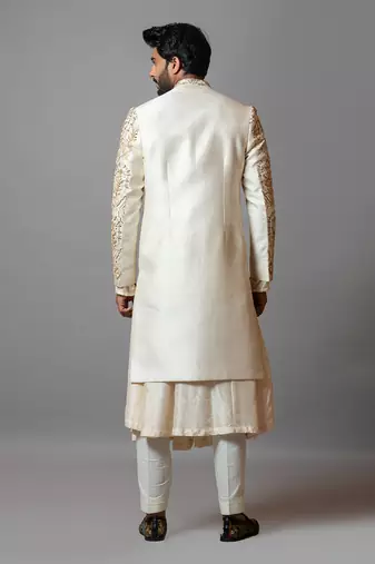 Shaasak