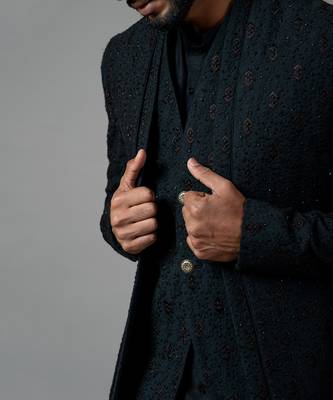 Double panel achkan with motif embroidery with kurta 4
