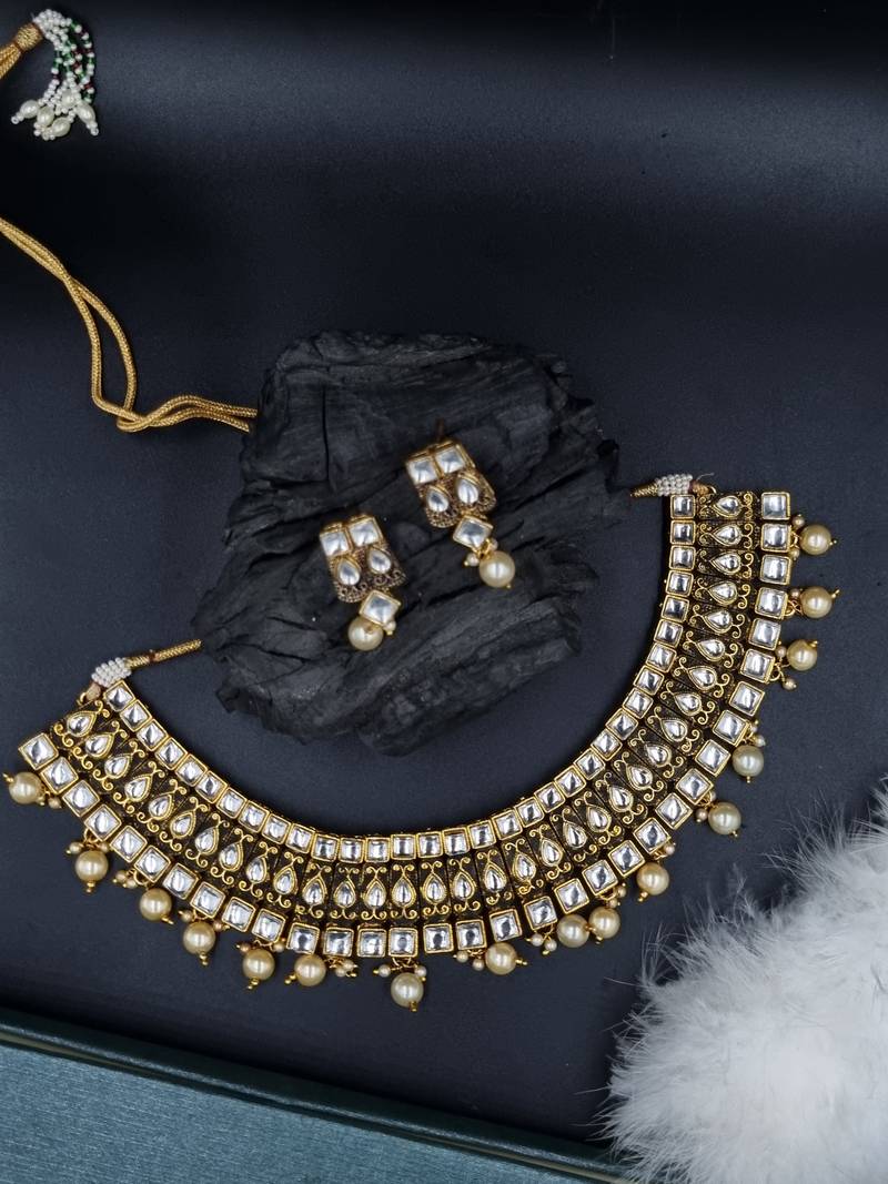 AARNAA BLACK  Ethnic Gold Plated Kundan Choker Set for WomenNS_1752_BK_425