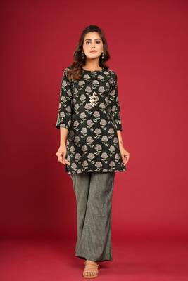 MUSLIN PRINTED CO-ORD SET 3