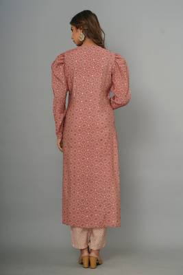 MUSLIN PRINTED KURTA WITH PANT 2