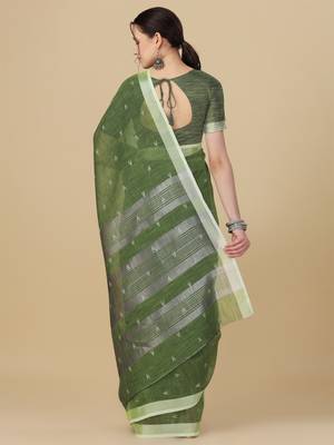 Green woven pure linen saree with blouse 4