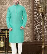 Piping Kurta with pattern work