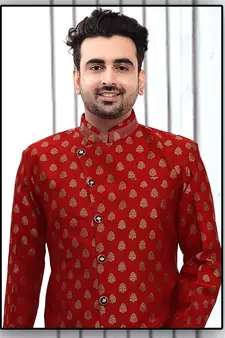pattern stitched indo with threading work in neck & Sleeves