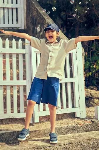 Live Free Shorts