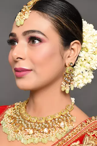 Handcrafted Kundan Enameled Necklace With Earrings & Maang Tika