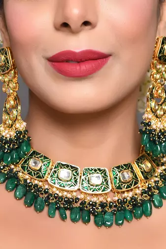 Green Gold Tone Kundan Enameled Necklace And Earrings With Maangtikka