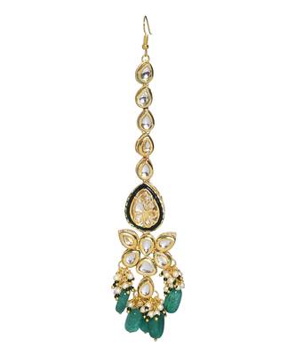 Green Gold Tone Kundan Enameled Necklace And Earrings With Maangtikka 6