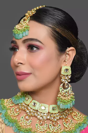 Green Enameled Kundan Maharani Necklace And Earrings With Maangtikka